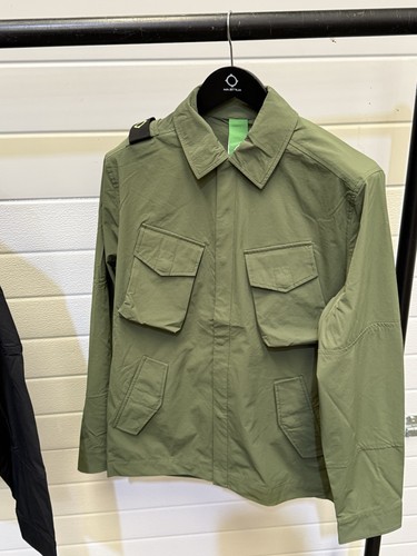 Strum showroom sample - ma.strum,